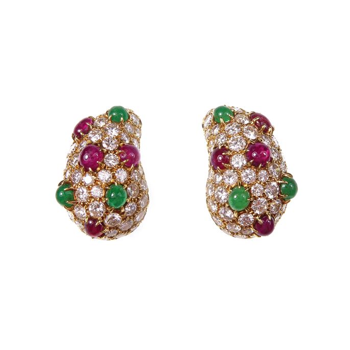 Pair of diamond, ruby and emerald bombe cluster Indianesque earrings by Van Cleef &amp; Arpels, New York, of kidney bean Boteh (paisley) form, | MasterArt